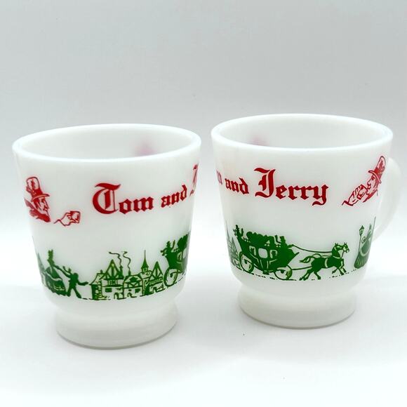 Vintage Tom & Jerry Milk Glass Mugs – Christmas Stagecoach Pair - Picture 1 of 2